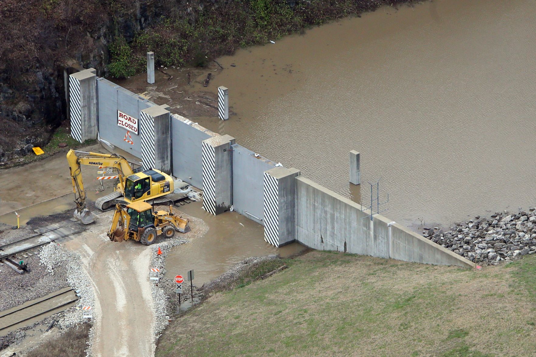Mississippi River flooding in St. Genevieve
